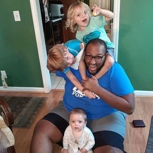 Meet your Posher, Benjamin